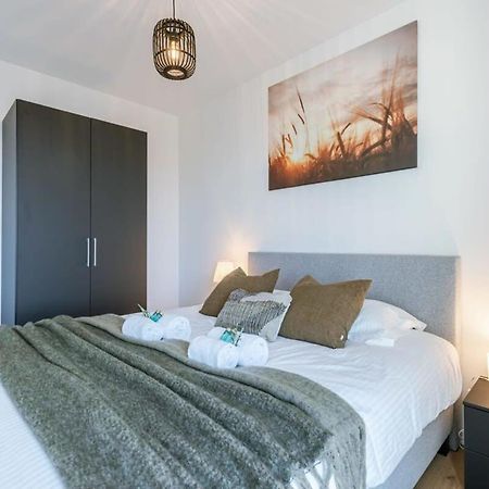 Huswell - Bright Apartment With Seaview Bredene Extérieur photo