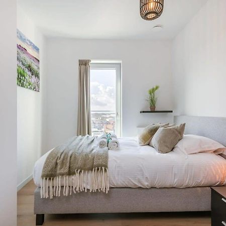 Huswell - Bright Apartment With Seaview Bredene Extérieur photo